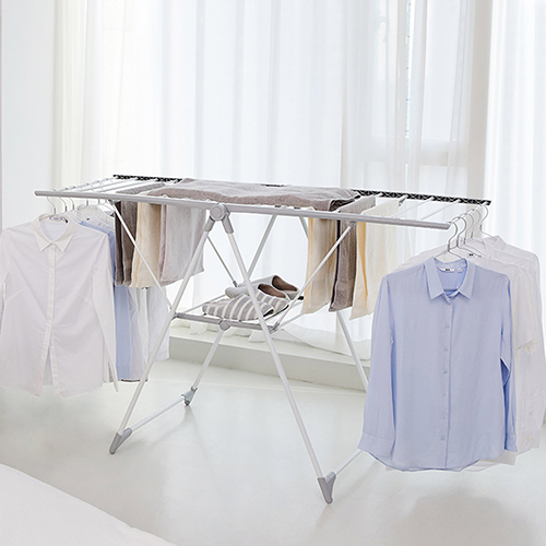 Mr. Bond Wing-Shaped Folding Clothes Rack